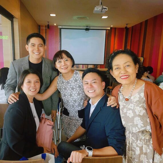 Traducteur thai for business en france